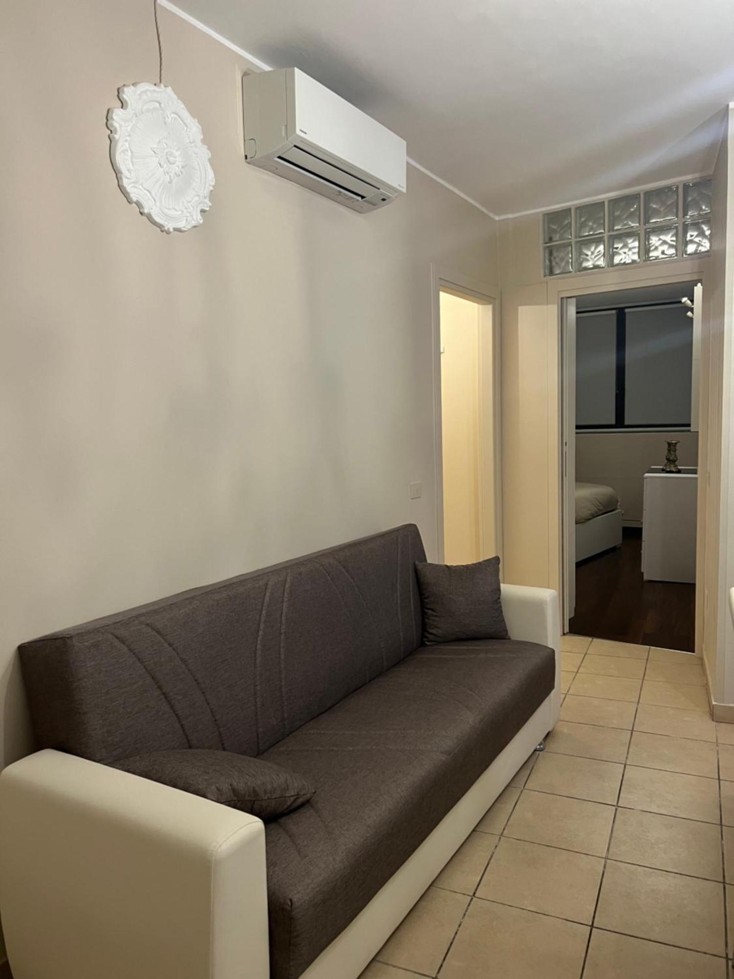 Tevere 20 House Монца Стая снимка